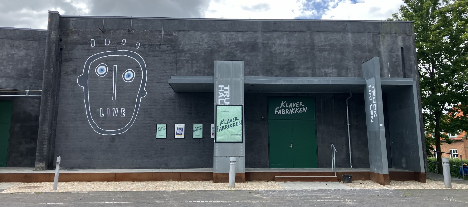 Klaverfabrikken er dit kulturhus og koncertsted midt i Hillerød.